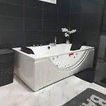 Accueil Familial & Convivial - Privee Homestay szállás *