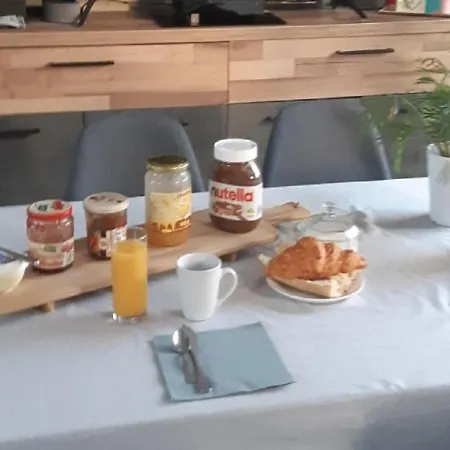 Kwatera prywatna Accueil Familial & Convivial - Privee *